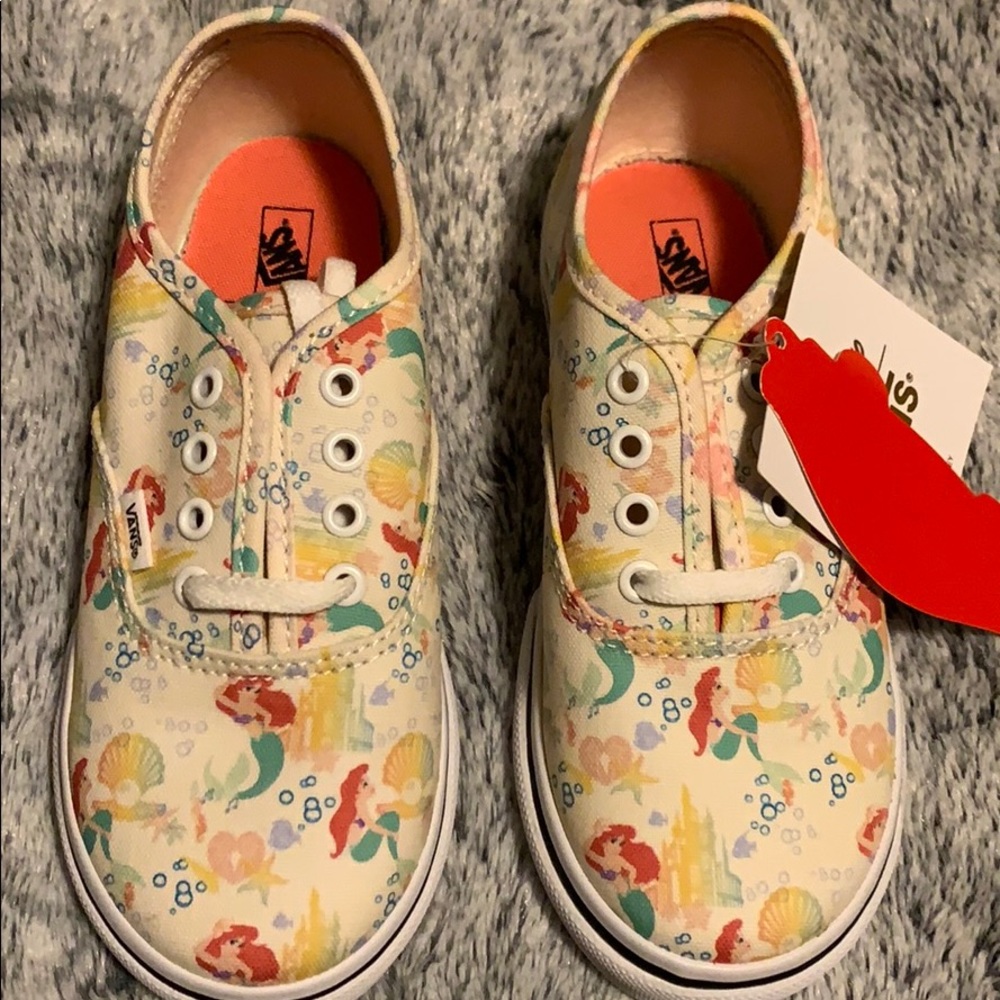 SOLD OUT  Disney x vans Ariel toddler authentics